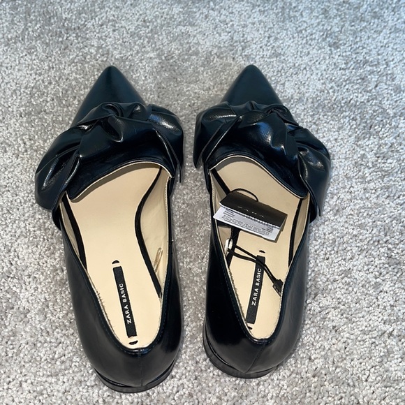 Zara flats - Picture 1 of 5